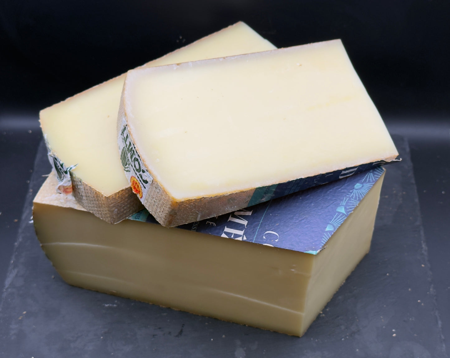 Comté jeune 12 mois – lait cru (300g)