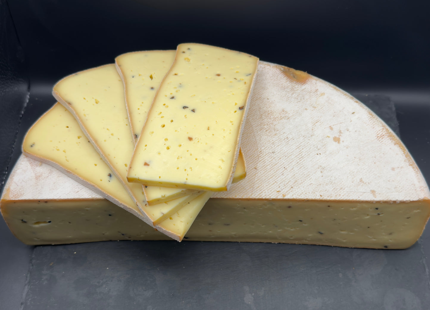 Raclette truffe lait cru (250g/pers)